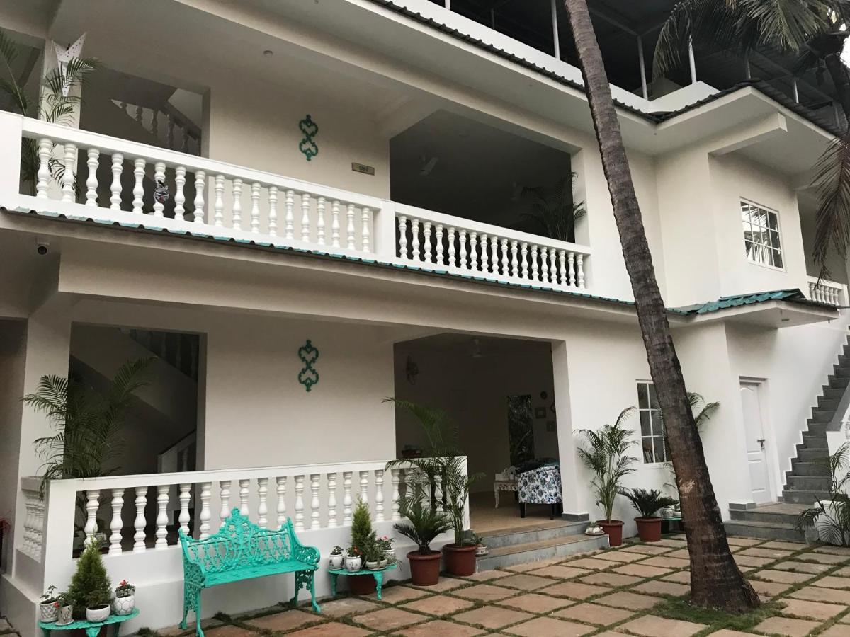 Baywoodgoa -200 Meters From Morjim Beach Eksteriør billede