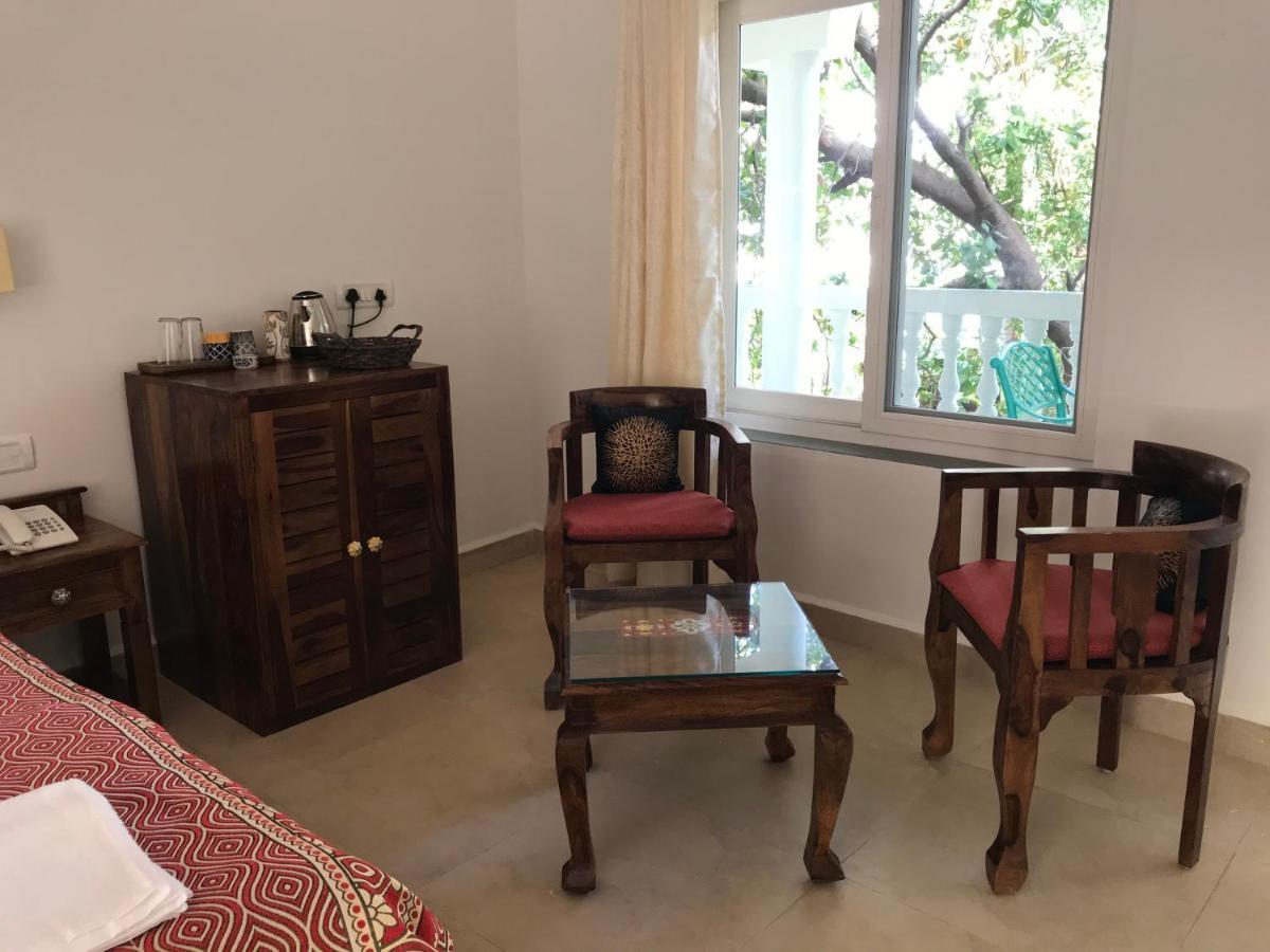 Baywoodgoa -200 Meters From Morjim Beach Eksteriør billede