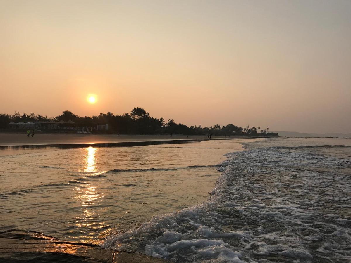 Baywoodgoa -200 Meters From Morjim Beach Eksteriør billede
